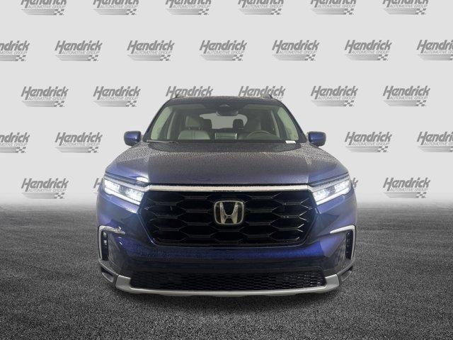 new 2025 Honda Pilot car, priced at $52,950