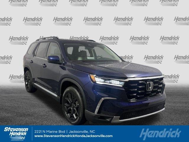 new 2025 Honda Pilot car, priced at $52,950