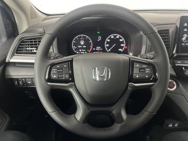 new 2025 Honda Odyssey car, priced at $44,215