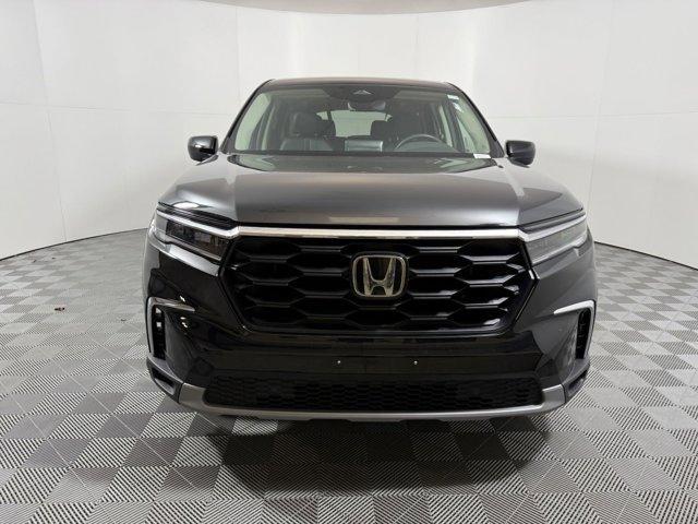 used 2023 Honda Pilot car, priced at $36,990