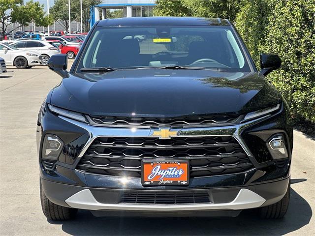 new 2025 Chevrolet Blazer car, priced at $33,485