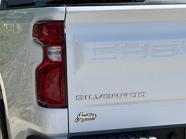 new 2025 Chevrolet Silverado 1500 car, priced at $38,940