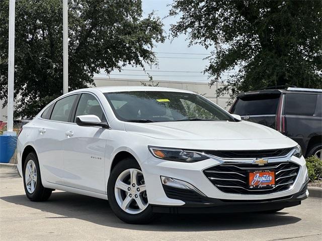 new 2025 Chevrolet Malibu car, priced at $23,995