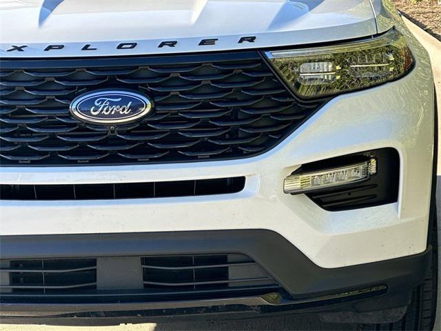 used 2023 Ford Explorer car, priced at $30,992