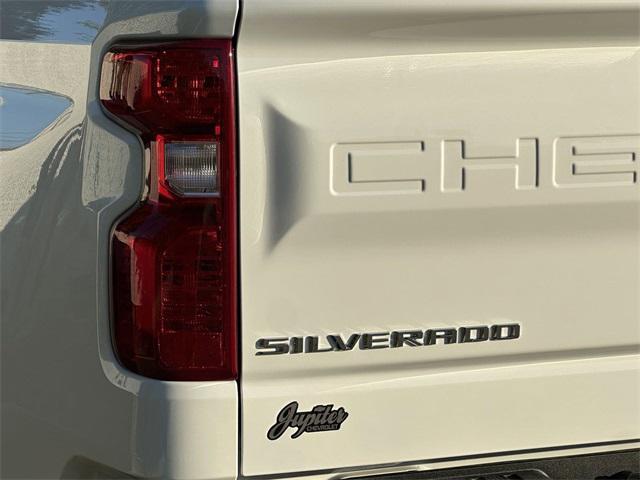 new 2025 Chevrolet Silverado 1500 car, priced at $36,640