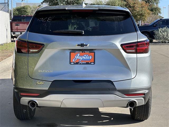 new 2025 Chevrolet Blazer car, priced at $31,610