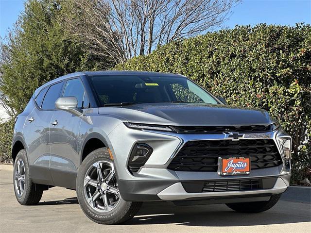 new 2025 Chevrolet Blazer car, priced at $31,610