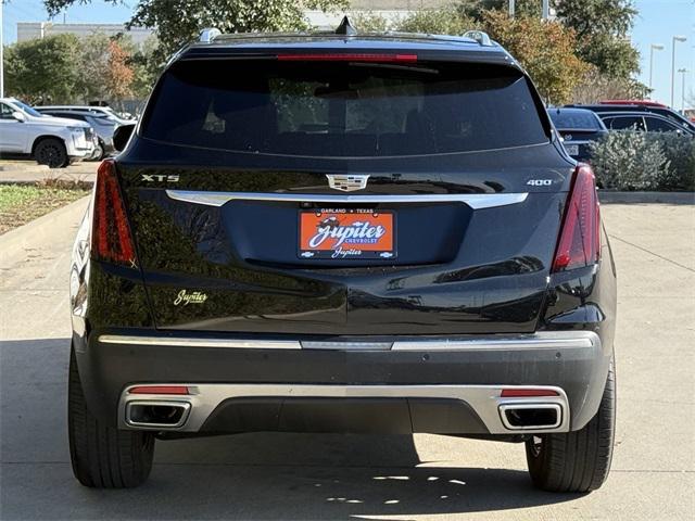 used 2021 Cadillac XT5 car, priced at $31,992