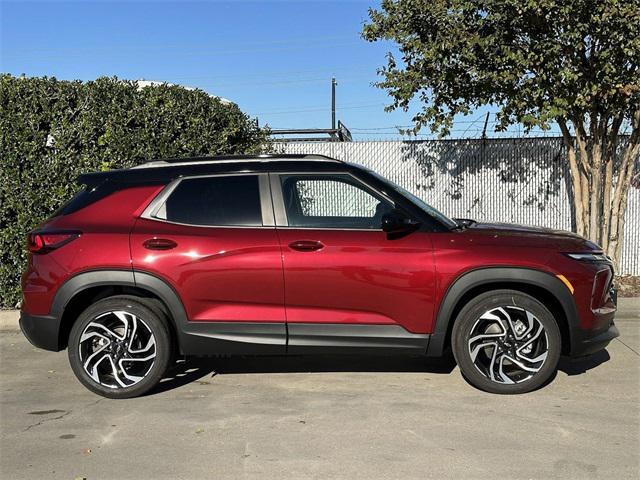 new 2025 Chevrolet TrailBlazer car, priced at $30,080