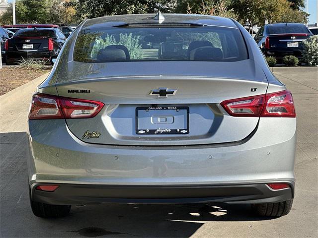 new 2025 Chevrolet Malibu car, priced at $26,440