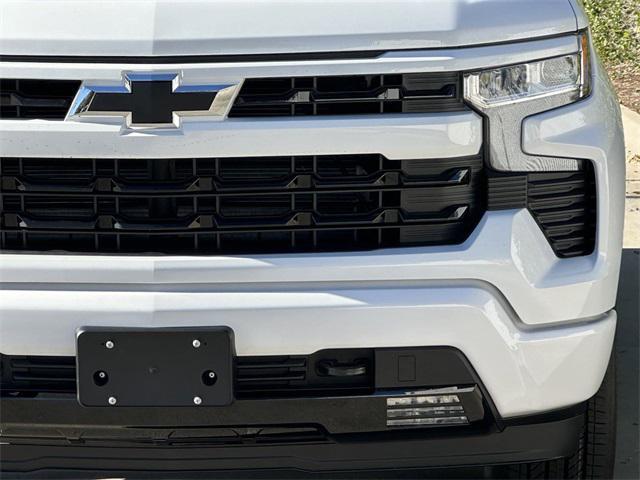 new 2025 Chevrolet Silverado 1500 car, priced at $52,105