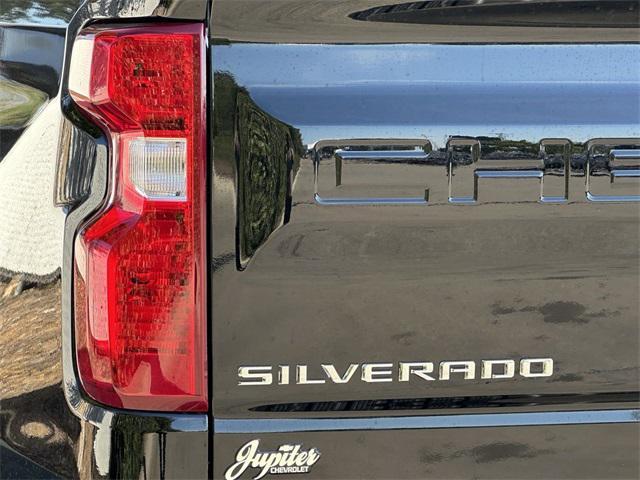 new 2025 Chevrolet Silverado 1500 car, priced at $36,640