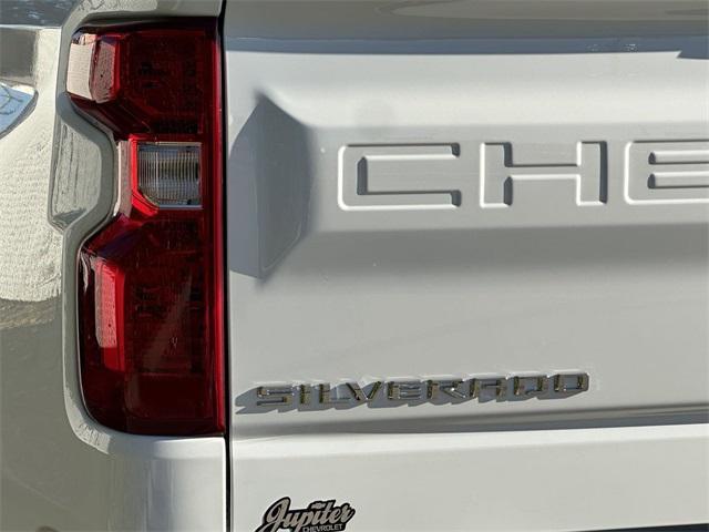 new 2025 Chevrolet Silverado 1500 car, priced at $39,239