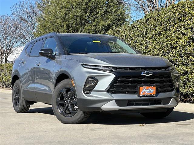 new 2025 Chevrolet Blazer car, priced at $38,825