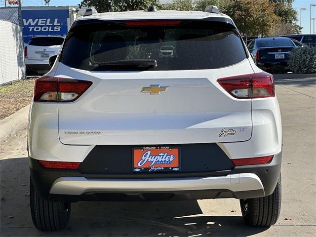 new 2025 Chevrolet TrailBlazer car, priced at $24,330