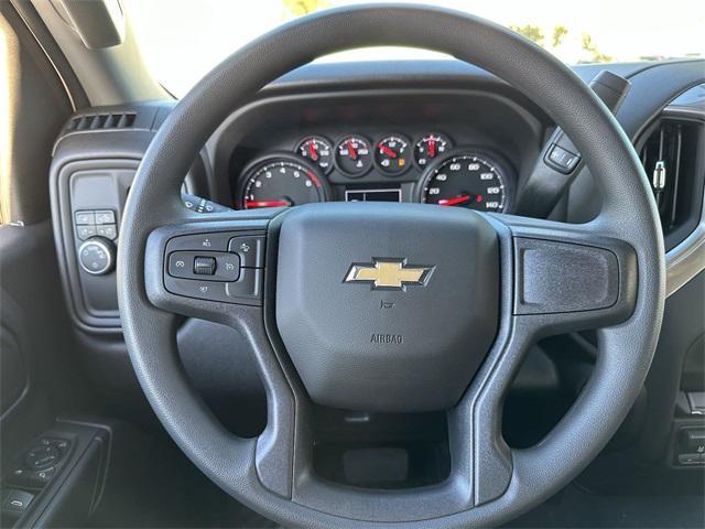 new 2025 Chevrolet Silverado 2500 car, priced at $51,745