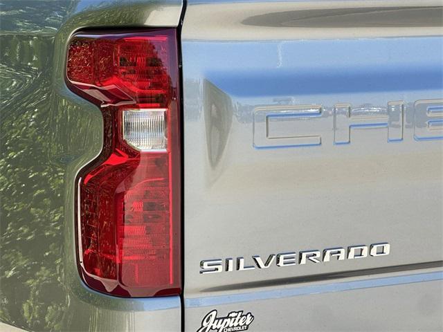 new 2025 Chevrolet Silverado 1500 car, priced at $38,940