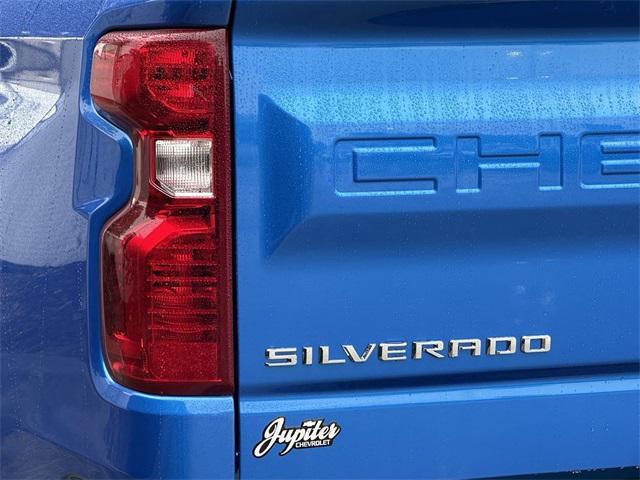 new 2025 Chevrolet Silverado 1500 car, priced at $50,104