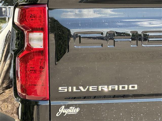 new 2025 Chevrolet Silverado 1500 car, priced at $38,940