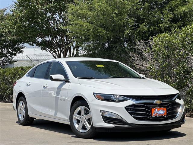 new 2025 Chevrolet Malibu car, priced at $24,578