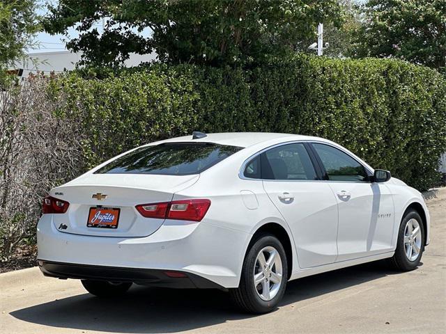 new 2025 Chevrolet Malibu car, priced at $24,578