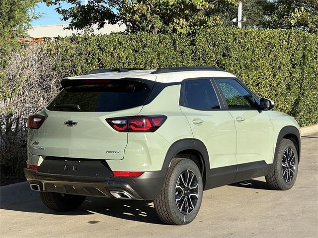 new 2025 Chevrolet TrailBlazer car, priced at $30,080