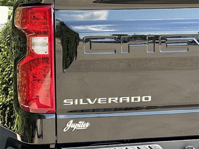 new 2025 Chevrolet Silverado 1500 car, priced at $49,910