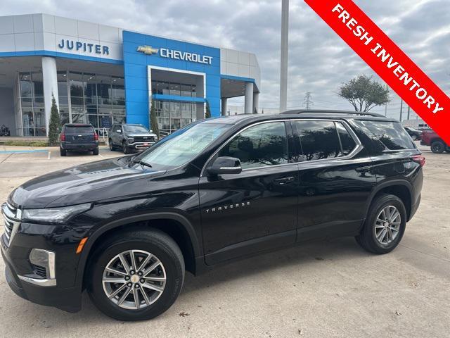 used 2023 Chevrolet Traverse car, priced at $26,992