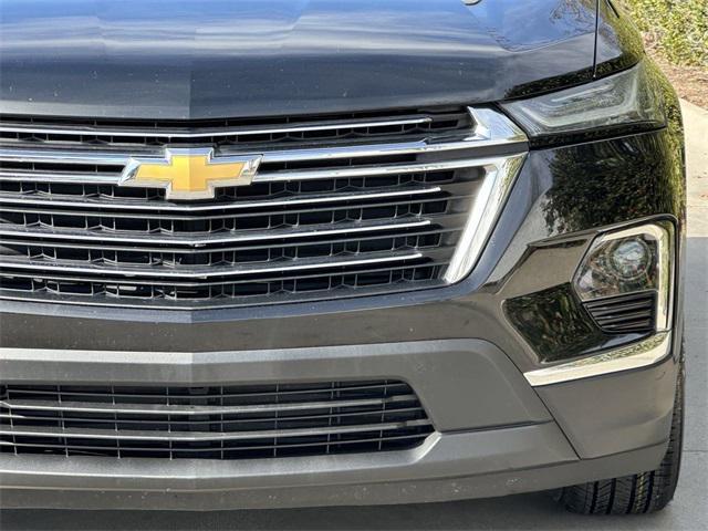 used 2023 Chevrolet Traverse car, priced at $26,992