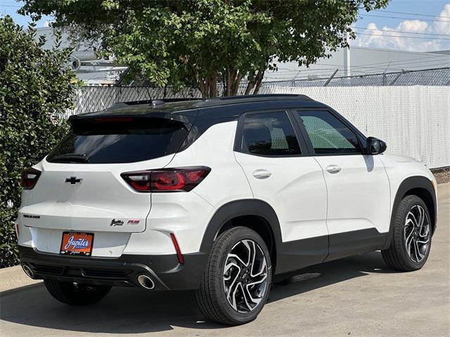 new 2025 Chevrolet TrailBlazer car, priced at $32,220