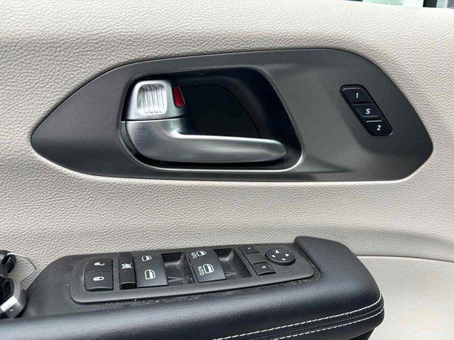 used 2023 Chrysler Pacifica car, priced at $24,585