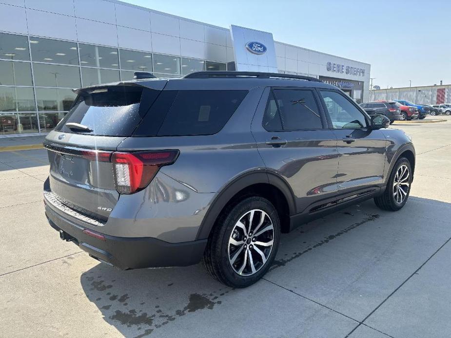 new 2025 Ford Explorer car, priced at $45,110