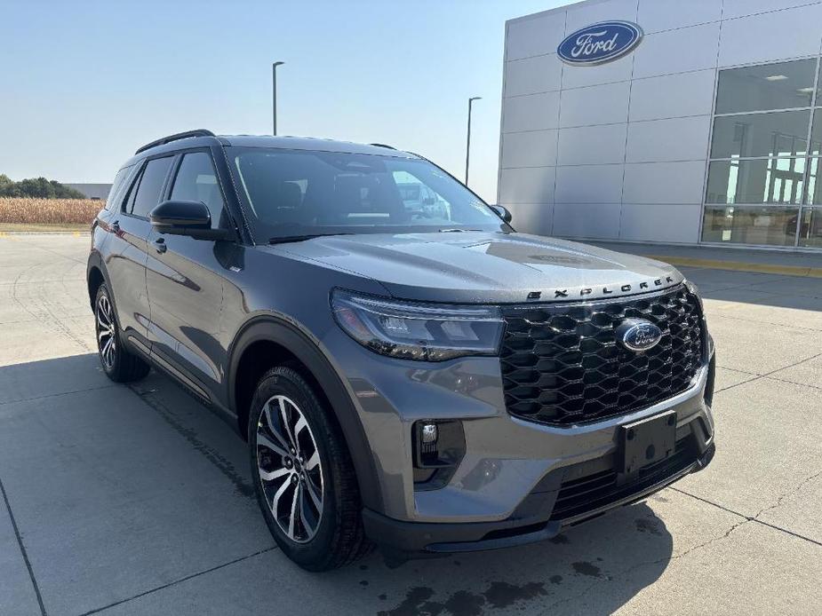 new 2025 Ford Explorer car, priced at $45,110