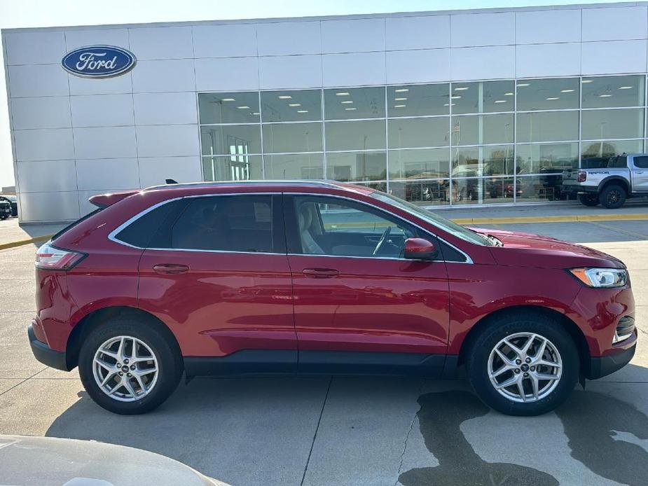 used 2021 Ford Edge car, priced at $24,995