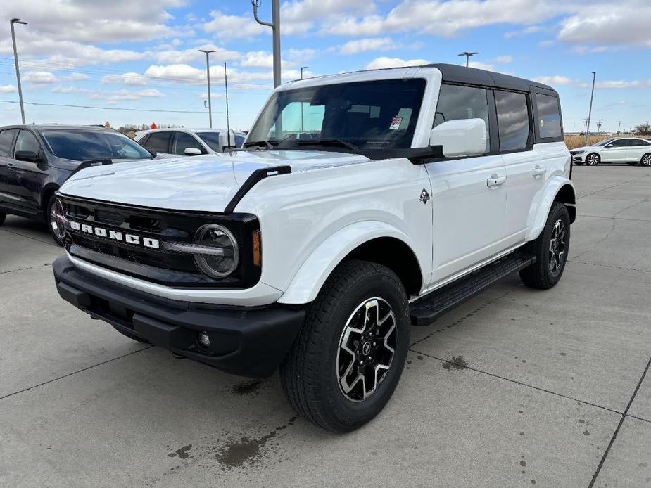 new 2024 Ford Bronco car, priced at $49,190