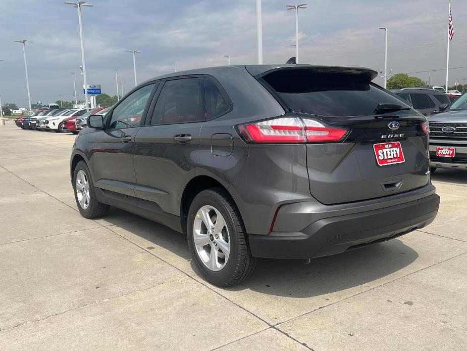 new 2024 Ford Edge car, priced at $40,260