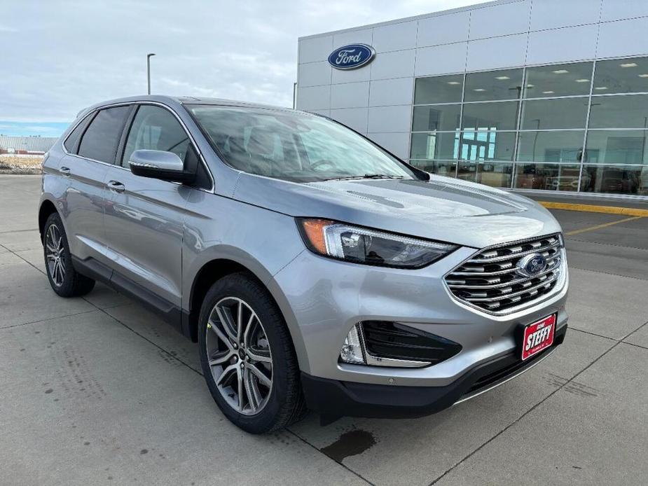 new 2024 Ford Edge car, priced at $46,305