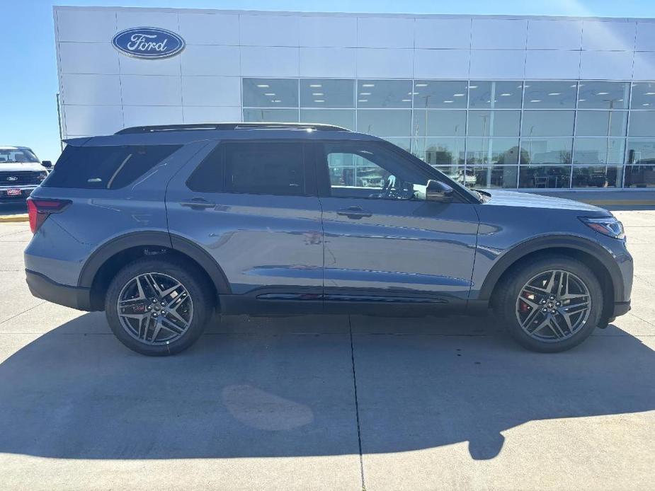 new 2025 Ford Explorer car, priced at $58,490