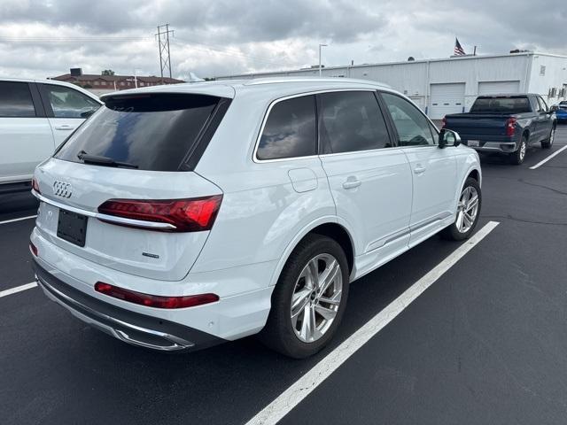used 2024 Audi Q7 car, priced at $49,991