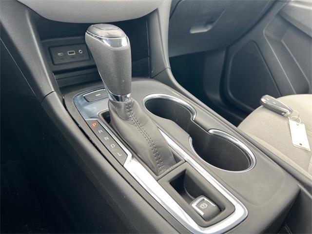 used 2021 Chevrolet Equinox car, priced at $17,034