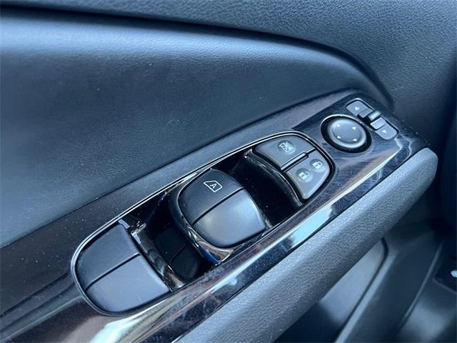 used 2023 Nissan Altima car, priced at $19,549