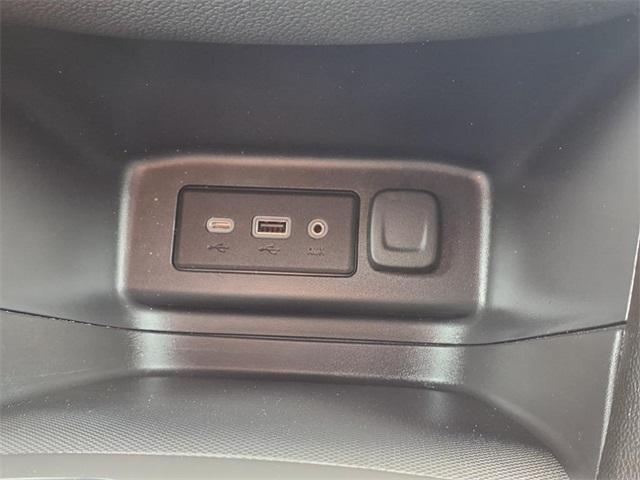 used 2023 Chevrolet Equinox car, priced at $22,079