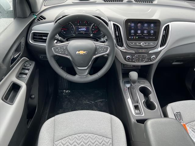 new 2024 Chevrolet Equinox car, priced at $30,185