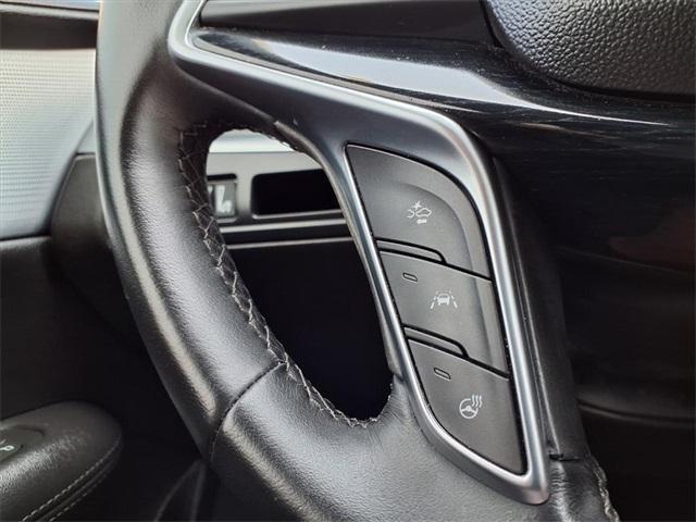 used 2024 Cadillac XT5 car, priced at $42,512