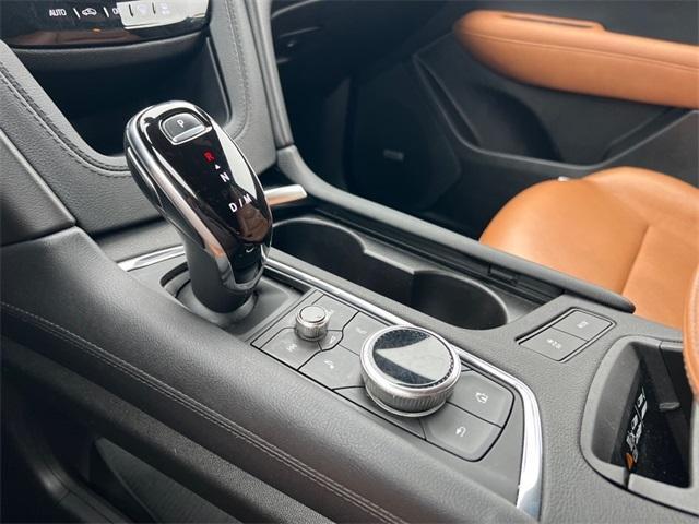 used 2021 Cadillac XT5 car, priced at $27,009