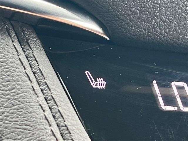 used 2021 Cadillac XT5 car, priced at $27,009