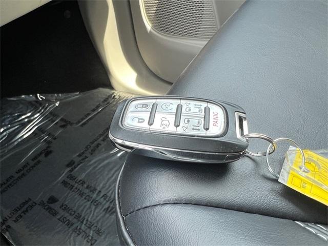 used 2023 Chrysler Pacifica car, priced at $24,633