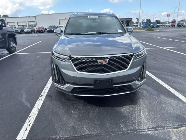 used 2022 Cadillac XT6 car, priced at $42,412