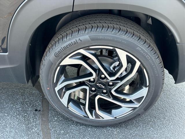 new 2025 Chevrolet TrailBlazer car, priced at $31,435