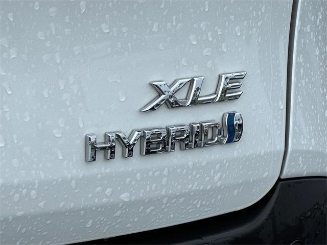 used 2023 Toyota Sienna car, priced at $46,552